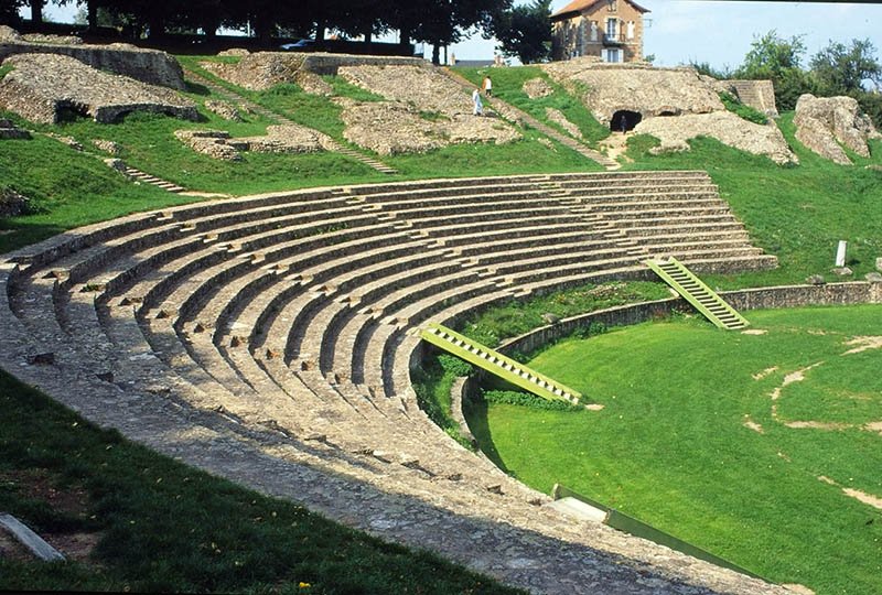 Theatre romain à Autun